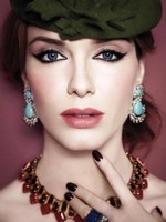 Photo:  Christina Hendricks 34